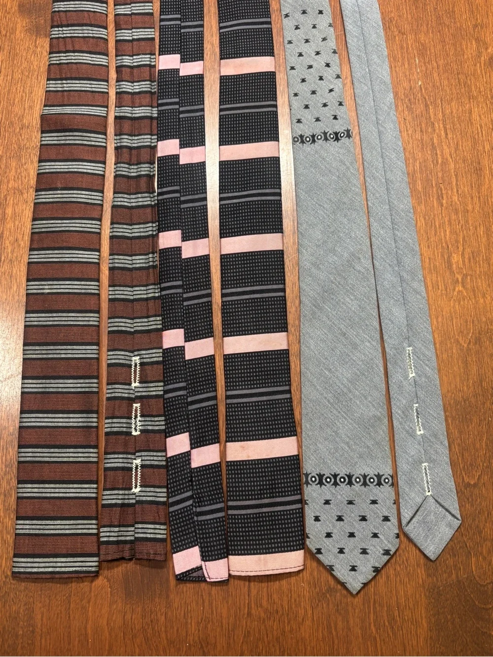 Arrow Men's Tie Set — Brown, Black & Pink, Gray